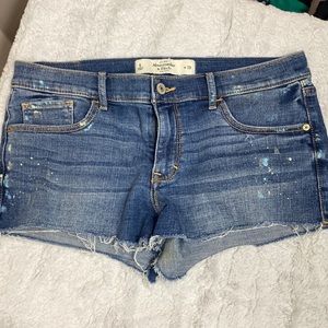 C32. Abercrombie &fitch jeans shorts size 6
